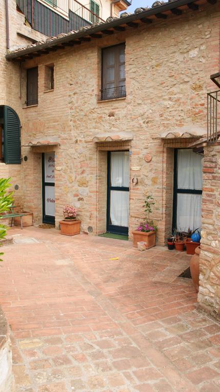 Il Pozzo Di Sant'andrea Acomodação com café da manhã  2*